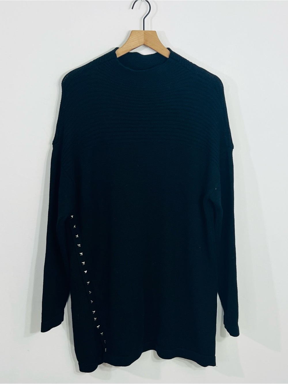 Charlie Paige Black Knit Mock Neck Studded Long Sleeve Pullover Sweater Size L